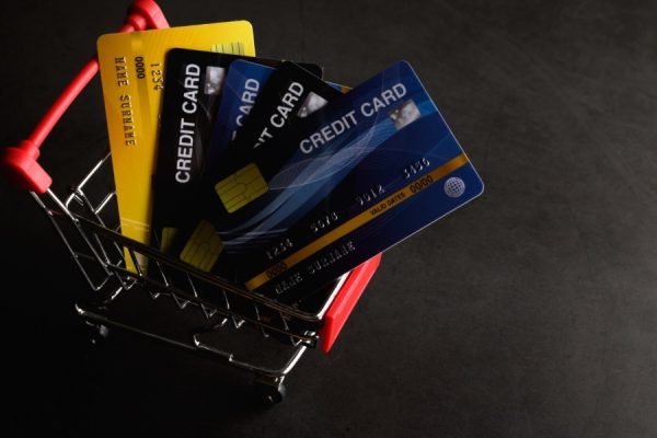 Debit vs Credit card